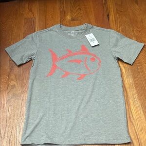 NWT Boy’s Southern Tide brand Gray Tee with Orange to Fish Design